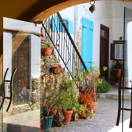 Bed and Breakfast Aperanti Agrotourism Pera Orinis Exteriér fotografie