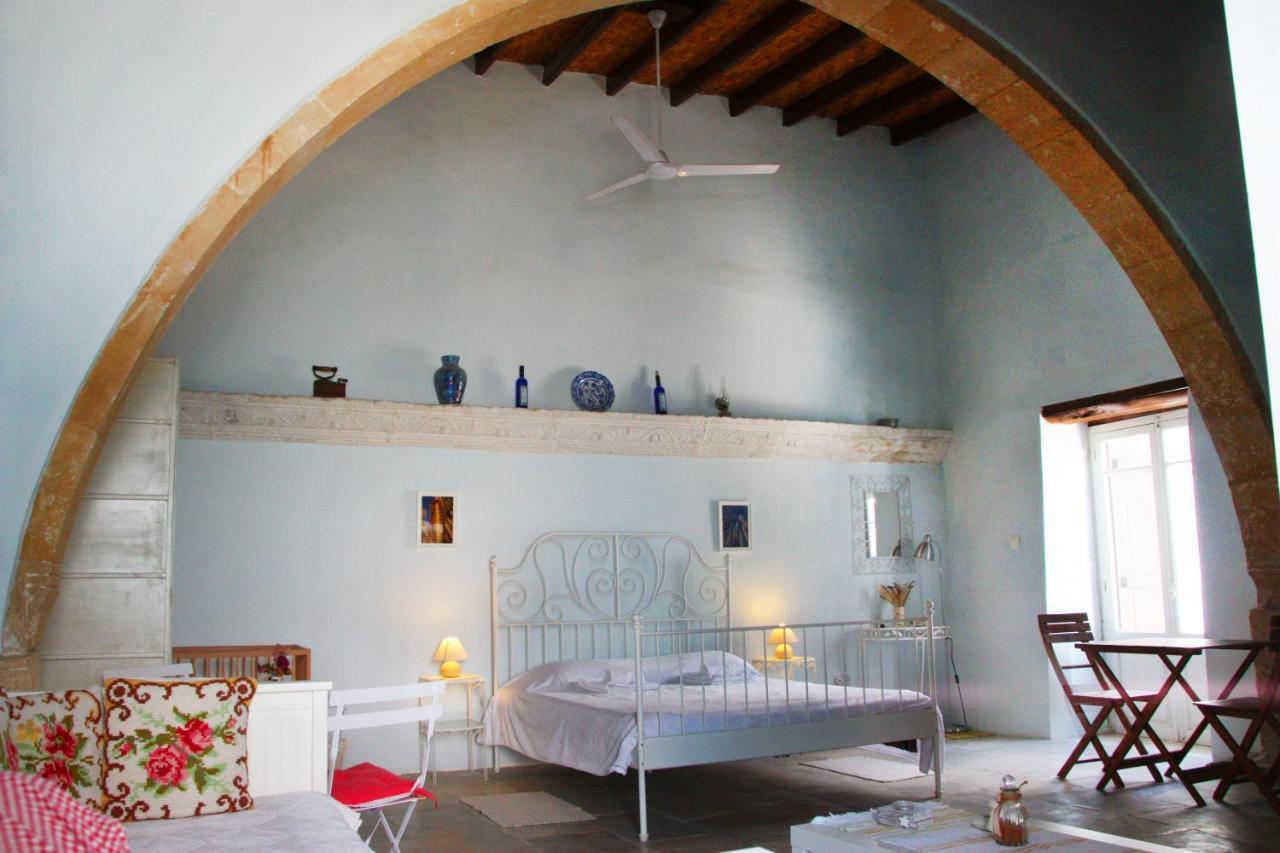 Bed and Breakfast Aperanti Agrotourism Pera Orinis Exteriér fotografie