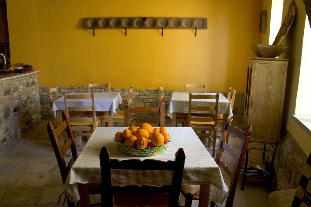 Bed and Breakfast Aperanti Agrotourism Pera Orinis Exteriér fotografie
